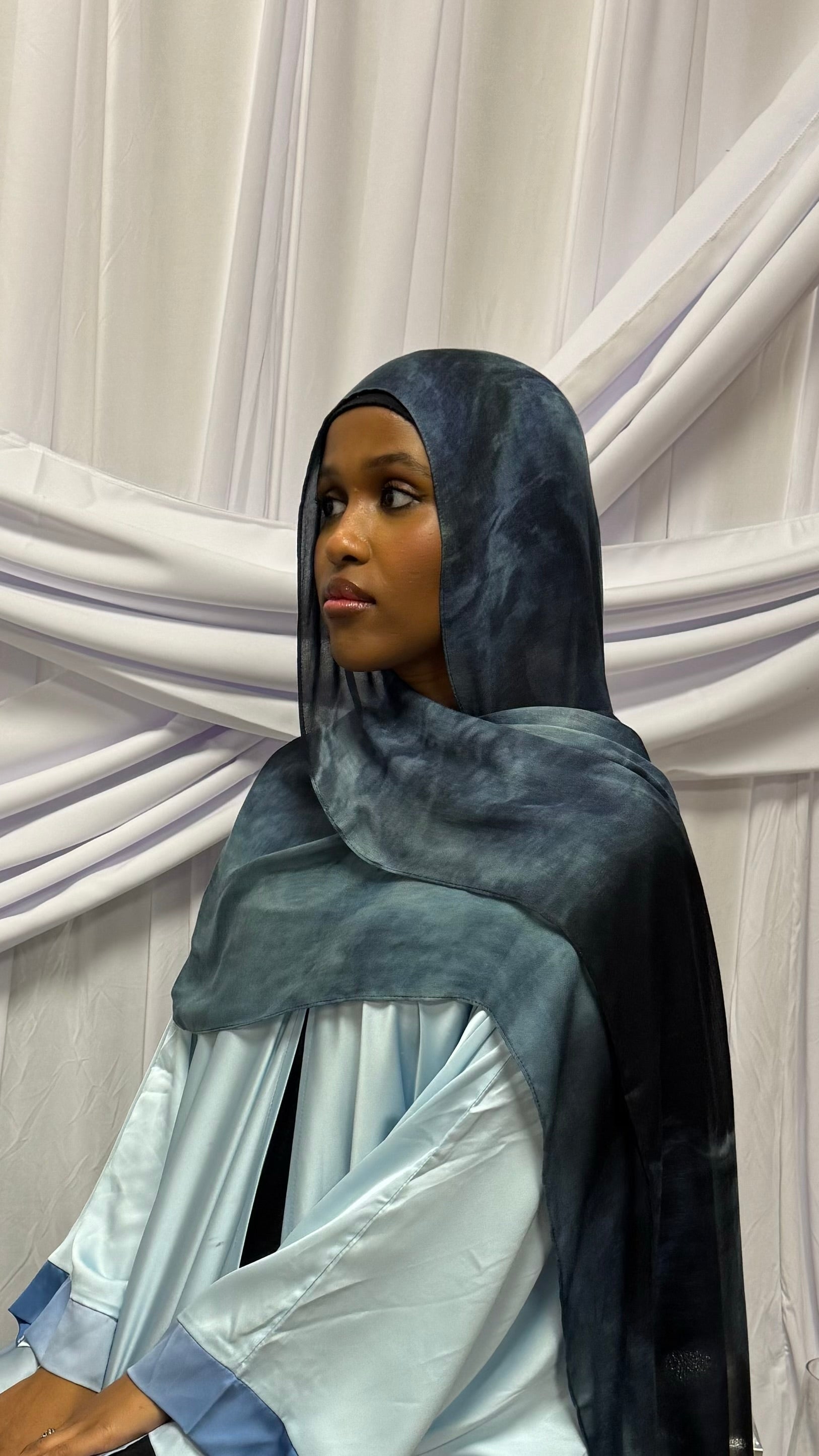 MIDNIGHT MODAL HIJAB – MAANI THE LABEL