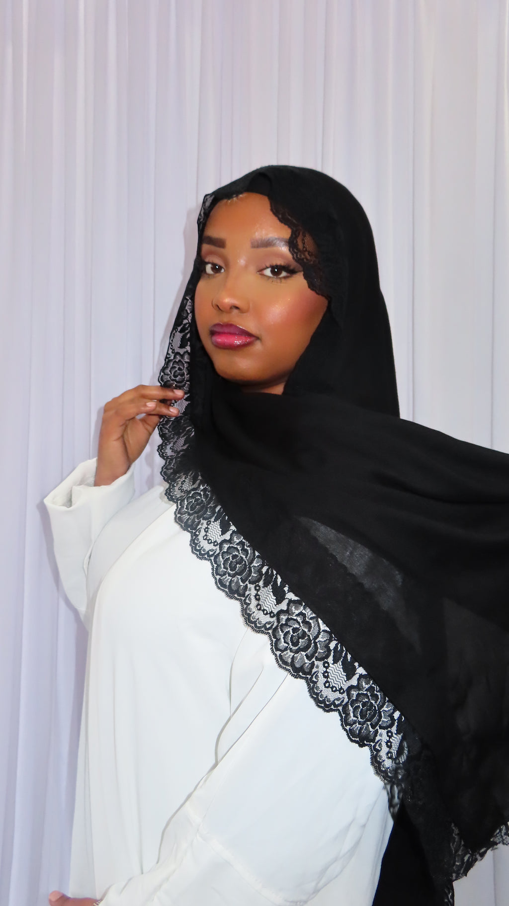 Black Swan Lace Hijab